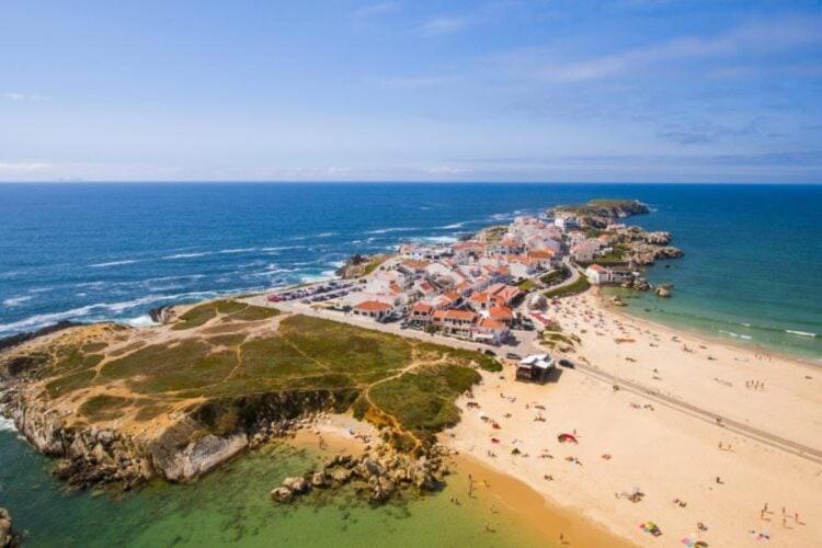 Tininha Da Ilha - Peniche Beach Escape المظهر الخارجي الصورة